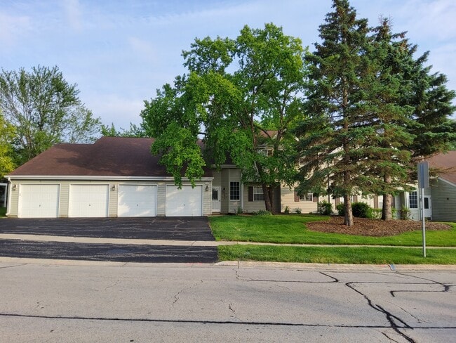 property at 537 E Shag Bark Ln