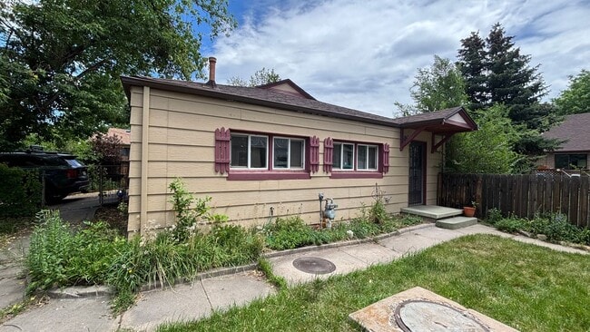 property at 2020 1/2 N Royer St