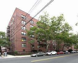 647 Albany Ave Apartments