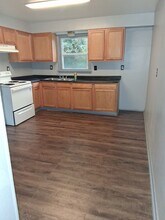 4117 Orchard Way in Louisville, KY - Building Photo - Building Photo