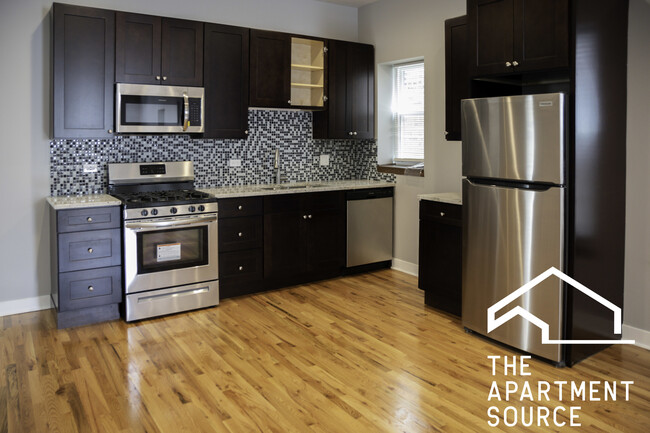 property at 1929 W Montrose Ave