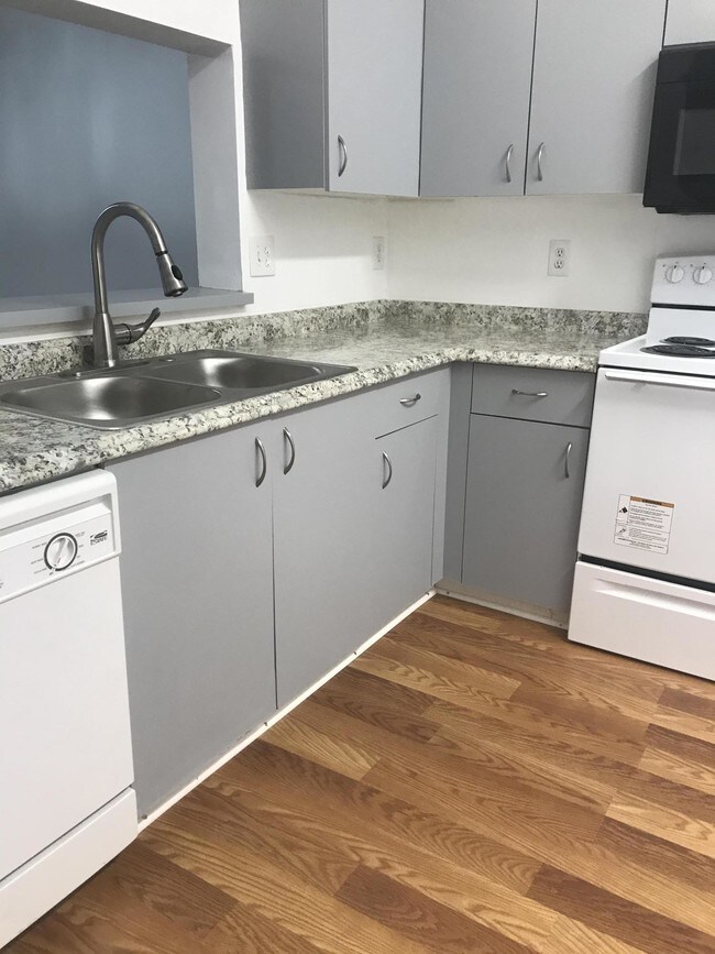 5016 Rose Hill Dr-Unit -2303 in Boynton Beach, FL - Foto de edificio - Building Photo