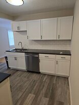 4231 Bloomington Ave in Minneapolis, MN - Building Photo