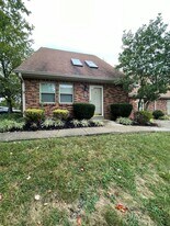 338 Oxford Dr in Winchester, KY - Building Photo