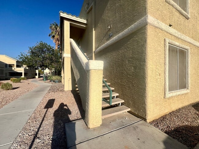 property at 1400 Jamielinn Ln