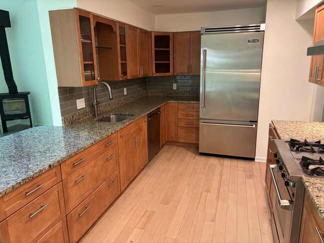 2729 Poplar Ln in Annapolis, MD - Building Photo - Building Photo