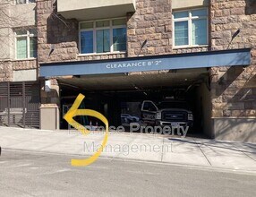 1465 C St in San Diego, CA - Building Photo - Building Photo