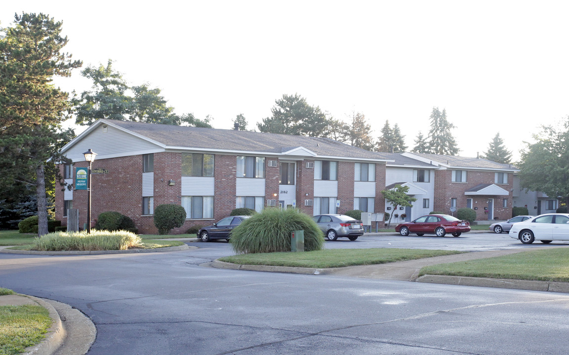 Milham Meadows Apartments in Portage, MI - Building Photo