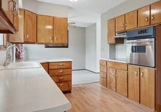 115 Patricia Ln NW in Cedar Rapids, IA - Building Photo - Building Photo