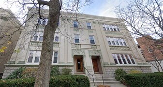 76 Egmont St, Unit 5 in Brookline, MA - Building Photo