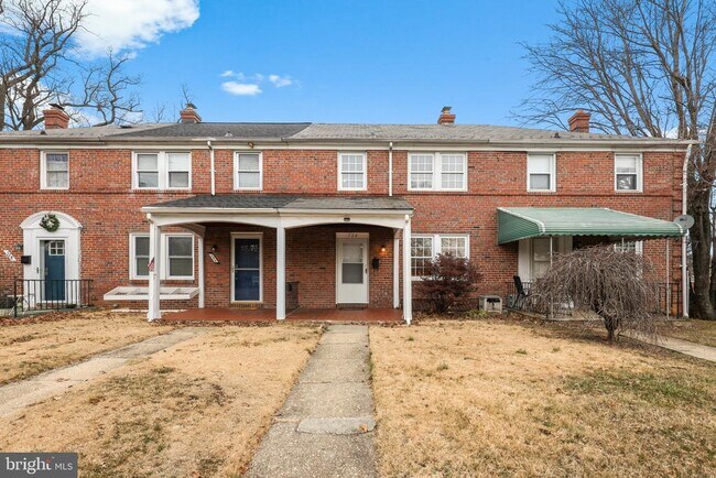 property at 724 Edmondson Ave