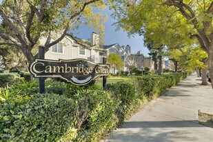 6638 Clybourn Ave, Unit 41 in North Hollywood, CA - Building Photo