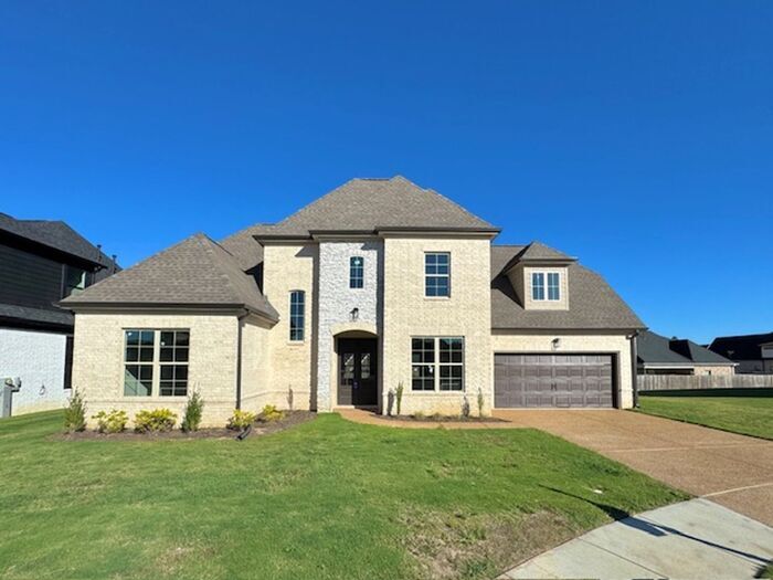 5466 Glenstone Cv in Memphis, TN - Building Photo