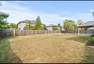 3905 Jungle Tree Dr in Columbia, MO - Building Photo - Building Photo