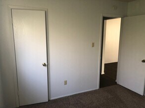 9609 Aberdeen Way in Austin, TX - Building Photo - Building Photo