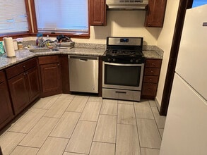 12504 S Loomis St in Calumet Park, IL - Foto de edificio - Building Photo