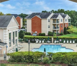 9000 Links Ln in Glen Allen, VA - Building Photo - Building Photo