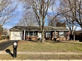 2511 Galway Ct in Troy, OH - Building Photo