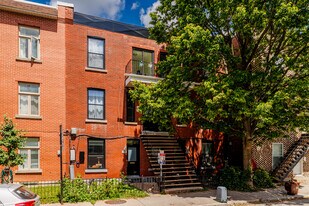 935 Saint-Ferdinand Rue in Montréal, QC - Building Photo