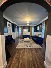 504 N Ridge St in Lampasas, TX - Foto de edificio - Building Photo