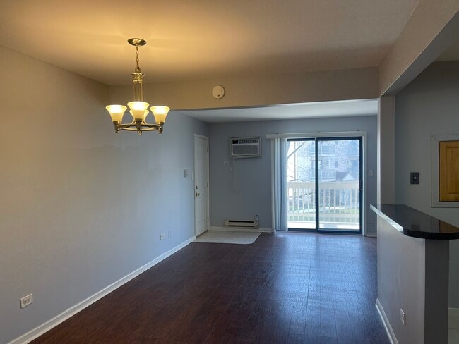 444 Osage Ln in Palatine, IL - Building Photo - Building Photo