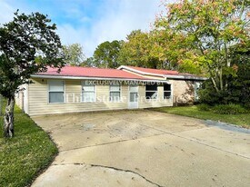 2965 Armstrong St in Jacksonville, FL - Building Photo