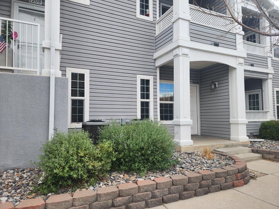 2468 Thunder Mountain Drive in Grand Junction, CO - Building Photo