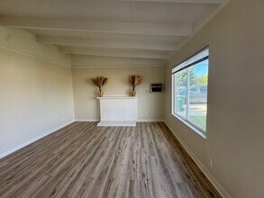 1443 S School St in Lodi, CA - Building Photo - Building Photo