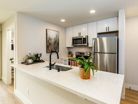 Enclave in Walnut Creek, CA - Building Photo