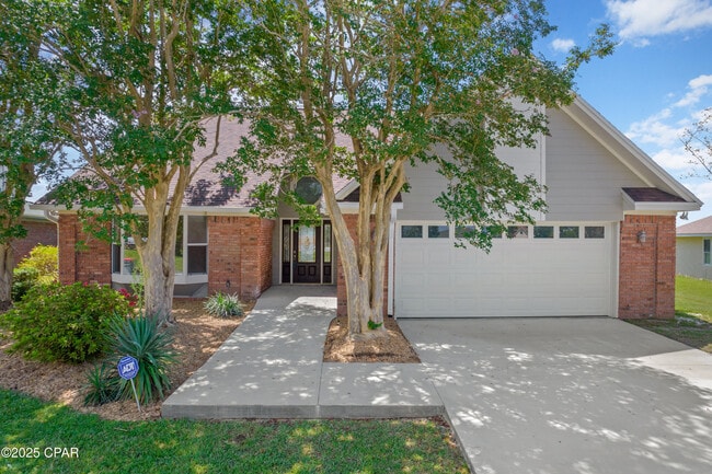 839 Plantation Way