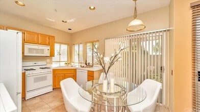 28925 Cll Rivera in Highland, CA - Building Photo - Building Photo