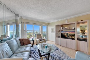 3700 Galt Ocean Dr, Unit 814 in Fort Lauderdale, FL - Building Photo