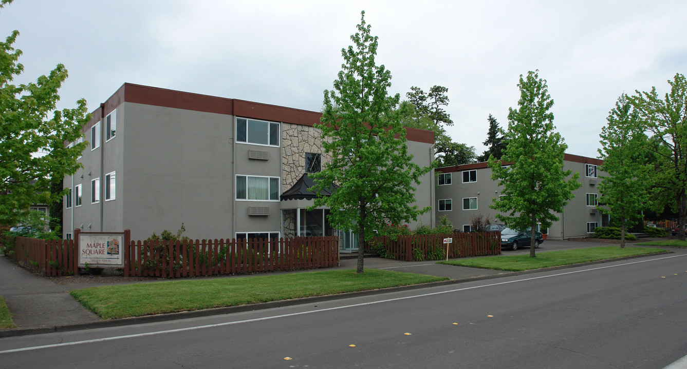 Maple Square Apartments in Corvallis, OR - Building Photo