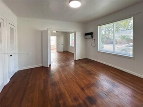 1141 SE 6th Terrace in Fort Lauderdale, FL - Building Photo - Building Photo