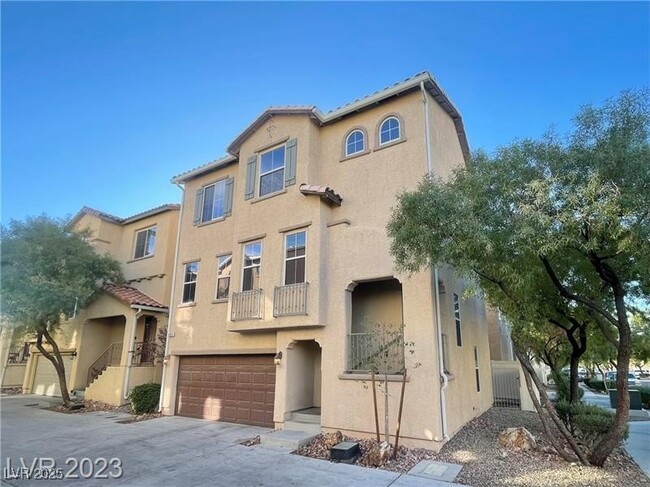 8929 Jamie Lee Ave in Las Vegas, NV - Building Photo - Building Photo