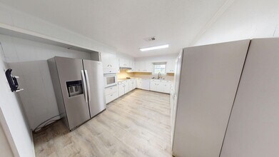 7249 FM974 in Bryan, TX - Building Photo - Building Photo