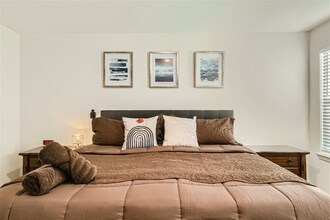 7308 Aaron Jordan Dr in San Antonio, TX - Building Photo - Building Photo