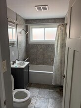 3619 10th Ave, Unit 3621 10th Ave Racine Lower Unit in Racine, WI - Building Photo - Building Photo