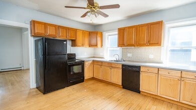 74 Vernon St in Providence, RI - Building Photo - Building Photo