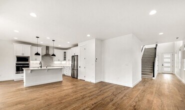 14949 Olympic Lp E in Bonney Lake, WA - Building Photo - Building Photo