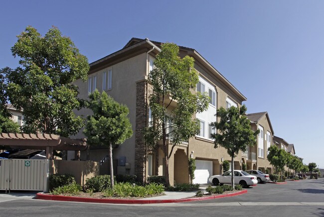 Camden Sierra at Otay Ranch in Chula Vista, CA - Building Photo - Building Photo