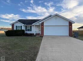 326 Robinson St in Bay, AR - Building Photo