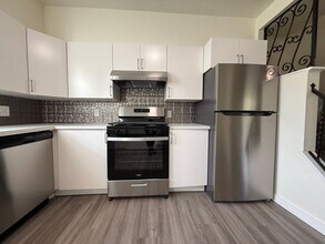 325 Bassler St in Pittsburgh, PA - Building Photo - Building Photo