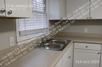 133 Allendale Dr in Pittsboro, NC - Building Photo - Building Photo