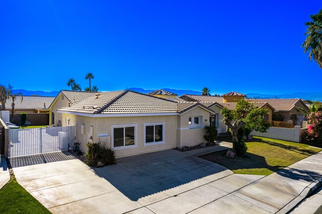 property at 83907 Avenida Serena