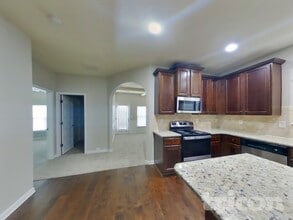 744 Effendi Pl in Fairburn, GA - Foto de edificio - Building Photo