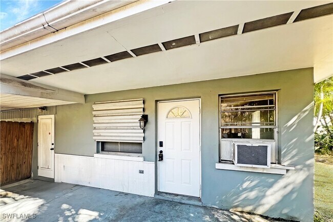 property at 1918 Grace Ave