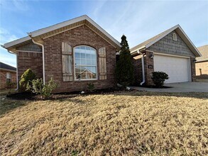 2912 S D Pl in Rogers, AR - Building Photo - Building Photo