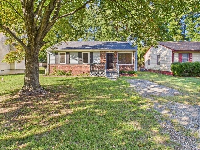 property at 818 Winnetka Ave