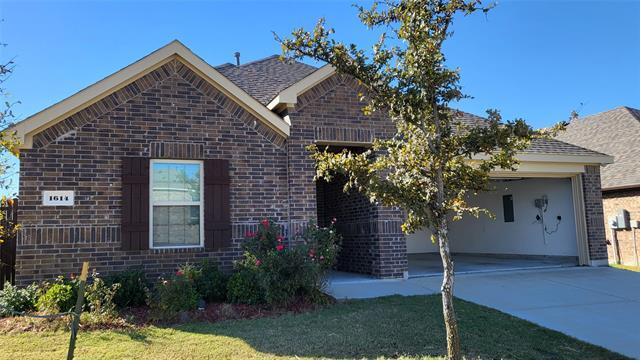 1614 Silver Landing Trail in Princeton, TX - Building Photo